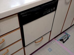 三重キッチン取付け隊　スライドオープン食洗機の取替　施工前